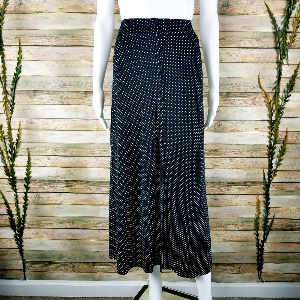 🌹Vintage Black & White Polkadot Skirt🌹